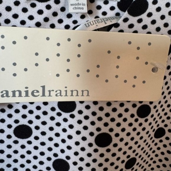 ❤️NWT CLASSIC BLACK/WHITE POLKA DOT TOP  LARGE - Picture 7 of 7